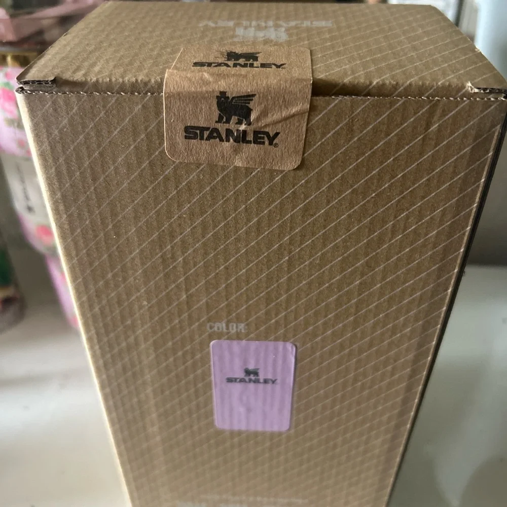 Stanley Pink Floral Quencher Tumbler LoveShackFancy - Picture 5 of 6